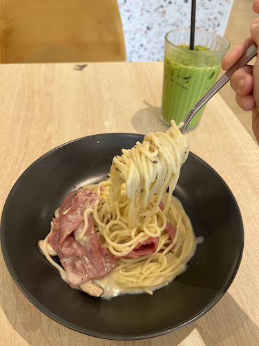 Opinii despre Pasta Ohsem & Purple Monkey în Subang Jaya - Gastronomi dan perhotelan