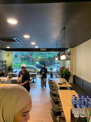 Comentarii opinii despre Pak Awi Nasi Ayam