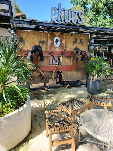 Comentarii opinii despre Ekues Cabin Cafe