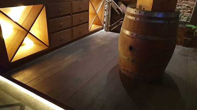 Opinii despre The Royal Chamber în Kuching - Gastronomi dan perhotelan