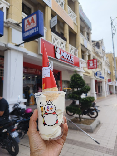 Comentarii opinii despre MIXUE PUTRAJAYA