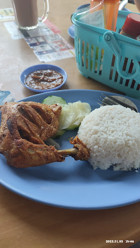 Kedai Kopi Xu Mama - Gastronomi dan perhotelan