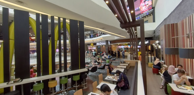 McDonald's - Mid Valley Megamall - Kuala Lumpur