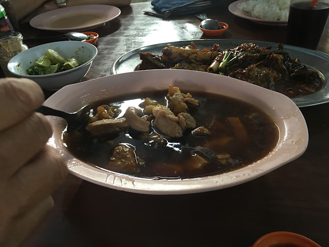 Chia Bee Bah Kut Teh (知味肉骨茶) - Gastronomi dan perhotelan