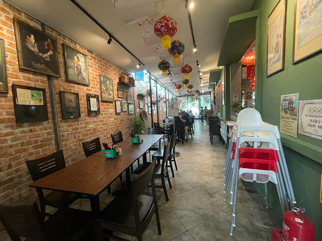 Opinii despre Y Food Box Restaurant (Sitiawan) Sdn Bhd în Sitiawan - Gastronomi dan perhotelan