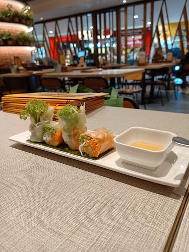 Comentarii opinii despre Ăn Viet, Paradigm Mall (Non-halal)