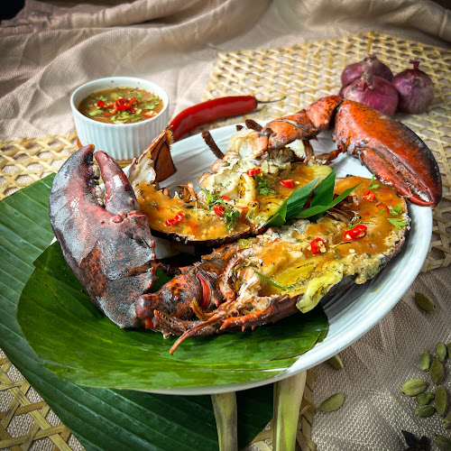 Lot 3053 Kampung Sungai Penchala, Jalan Datuk Sulaiman, Taman Tun Dr Ismail, 60000 Kuala Lumpur