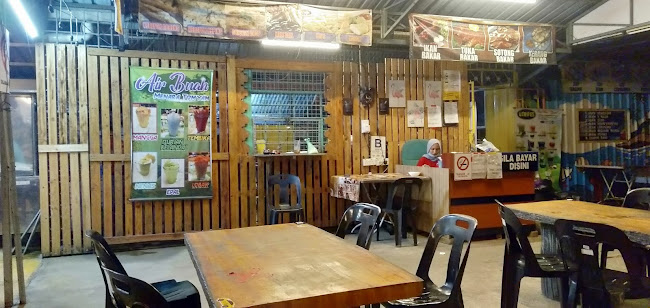 Menara Tomyam Merbau Patah - Kuala Terengganu