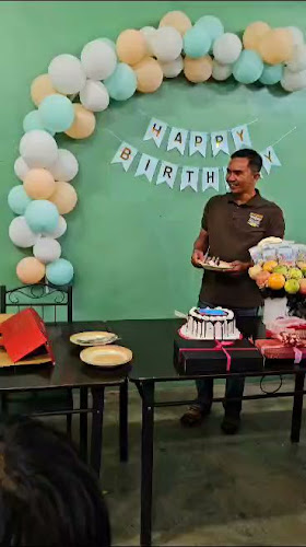 Bad Kitchen Shellout Restaurant - Bagan Serai