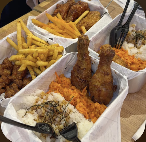 Opinii despre 4Fingers Crispy Chicken Datum Mall în Kuala Lumpur - Gastronomi dan perhotelan