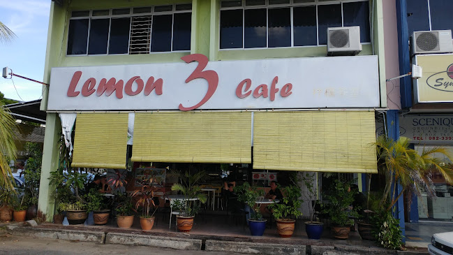 Lemon 3 Cafe