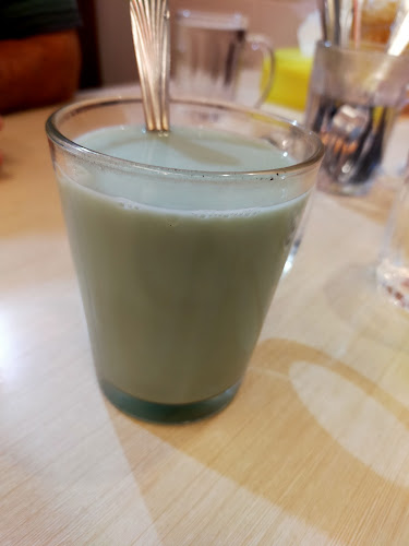 Pp Cafe Miri - Gastronomi dan perhotelan