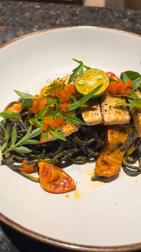 Reuf Modern Eatery - Alor Setar