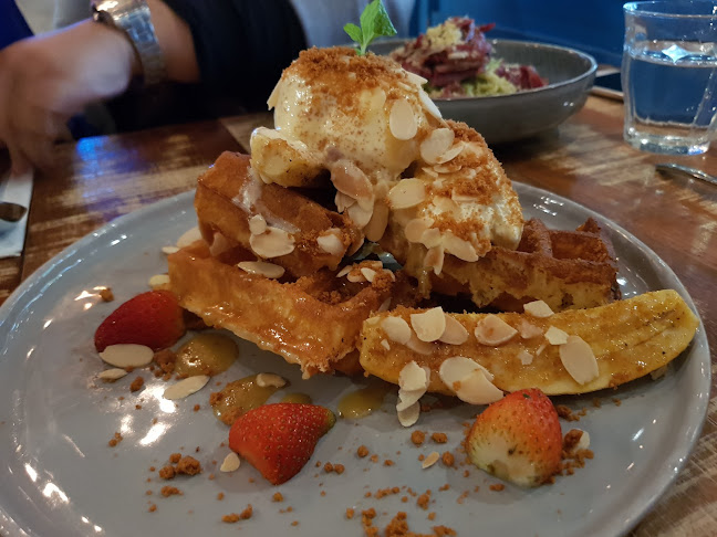 Comentarii opinii despre Frisky Goat Bakery Cafe