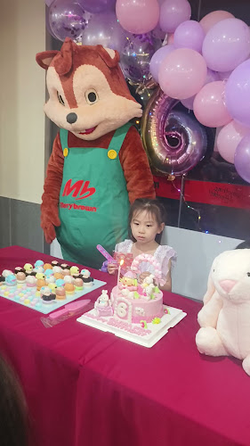 Opinii despre Marrybrown Bayu Tinggi Klang în Klang - Gastronomi dan perhotelan