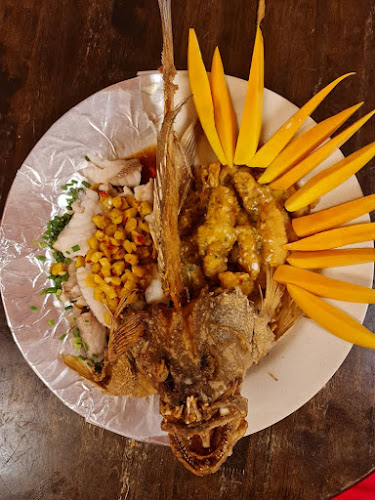 Opinii despre Hen Seafood Restaurant • Non Halal în Kuala Lumpur - Gastronomi dan perhotelan