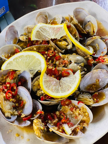 Comentarii opinii despre 榴莲饭档 Kedai Makanan Liu Lian (Liu Lian Restaurant)