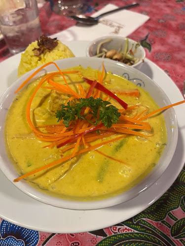 Lagenda House & Cafe - Gastronomi dan perhotelan