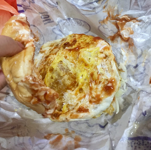 Comentarii opinii despre Gerai Master Burger