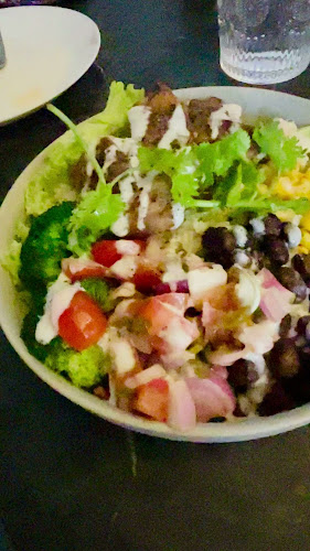 Undisclosed Location - Gastronomi dan perhotelan