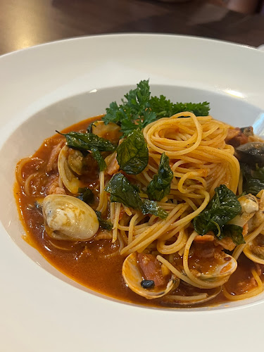 Festive Square, Gurney Paragon Lot 2.33, level 2, 10250 George Town, Penang