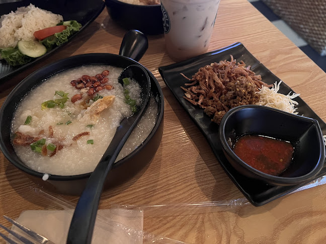 Kami disini - Gastronomi dan perhotelan