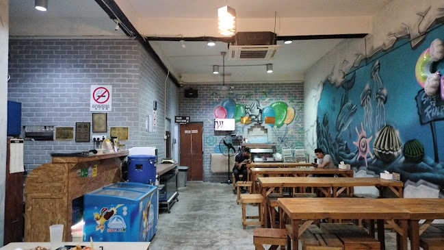 Shells N Fins Restaurant