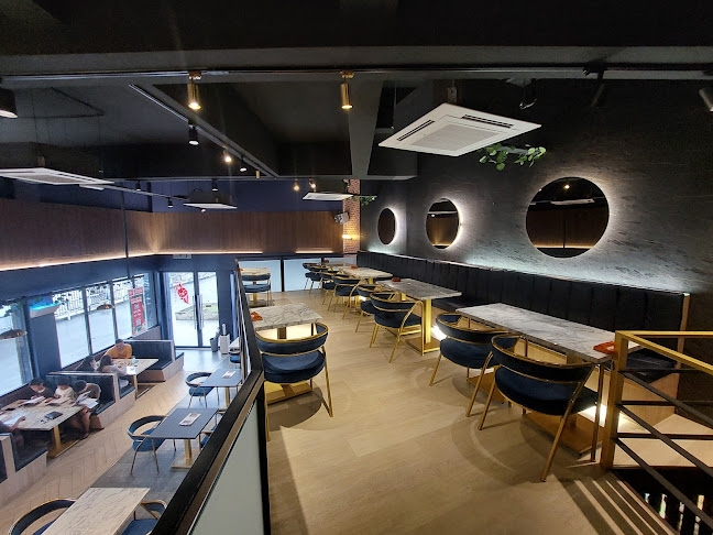 Opinii despre X.Street Cafe & Dine în Sibu - Gastronomi dan perhotelan