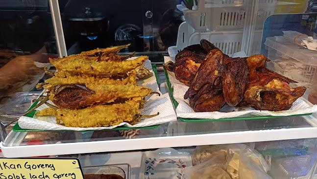 Opinii despre Waroeng Chenta în Slim River - Gastronomi dan perhotelan