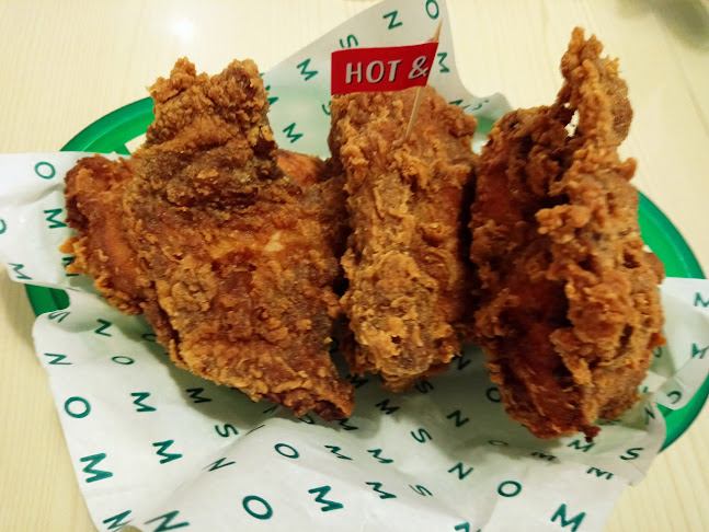 Nomms Pressure Fried Chicken - Subang Jaya