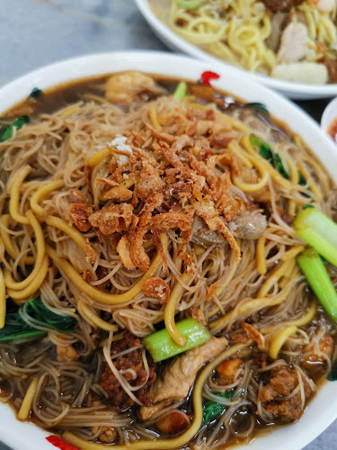 Comentarii opinii despre Gou Lou Hong Kee Chao Sar Hor Fun & Noodles