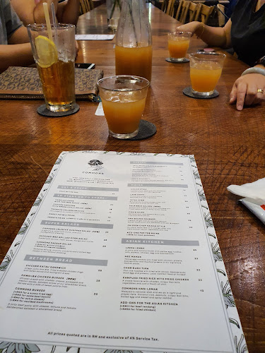 The Old Court House, Jalan Tun Abang Haji Openg, Kuching, 93000 Kuching, Sarawak