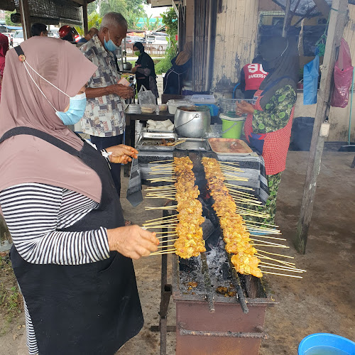 Opinii despre Kedai Nasi Dagang Kak Yah în Kuala Terengganu - Gastronomi dan perhotelan