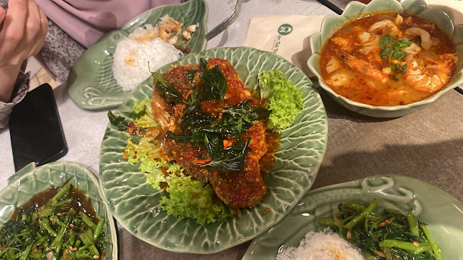 Opinii despre Mr. Tuk Tuk Sunway Pyramid în Subang Jaya - Gastronomi dan perhotelan