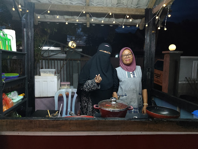 Comentarii opinii despre THE GARDEN STEAMBOAT | HOUSE OF STEAMBOAT