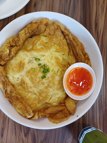 Little Thai Kuching - Gastronomi dan perhotelan