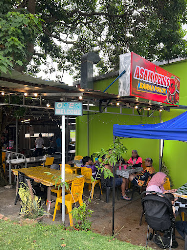 Opinii despre Amin Asam Pedas Bawah Pokok în Melaka - Gastronomi dan perhotelan