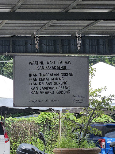 Warung Nasi Talam Ikan Bakar Sepuh - Gastronomi dan perhotelan