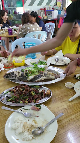 Opinii despre Restoran Shi Zhi Wei în Tapah - Gastronomi dan perhotelan