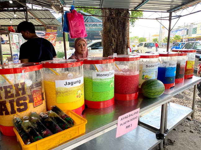 Opinii despre Restoran Top KB Corner în Kepala Batas - Gastronomi dan perhotelan