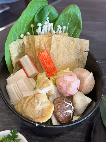 Arashi Shabu-Shabu - Gastronomi dan perhotelan