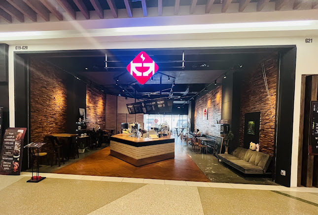 KOFFEEKAW CAFE - Gastronomi dan perhotelan