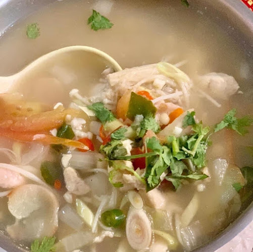 Opinii despre Chatri Signature Authentic Thai Cuisine în Gelang Patah - Gastronomi dan perhotelan