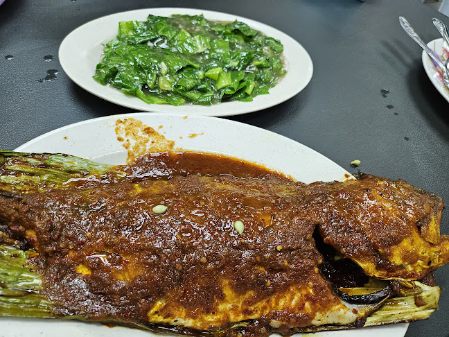 Opinii despre Ikan Bakar Borneo în Kota Kinabalu - Gastronomi dan perhotelan