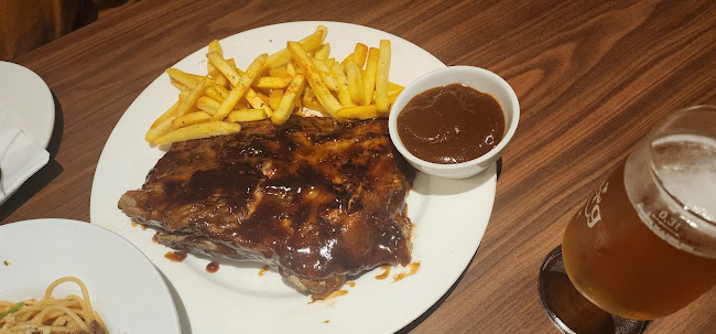 Howdy Grillhouse - Kuching