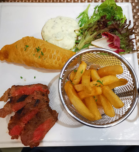 Maria's Steak Cafe • Sunway - Gastronomi dan perhotelan