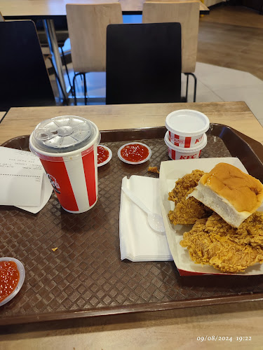 Opinii despre KFC în Klang - Gastronomi dan perhotelan