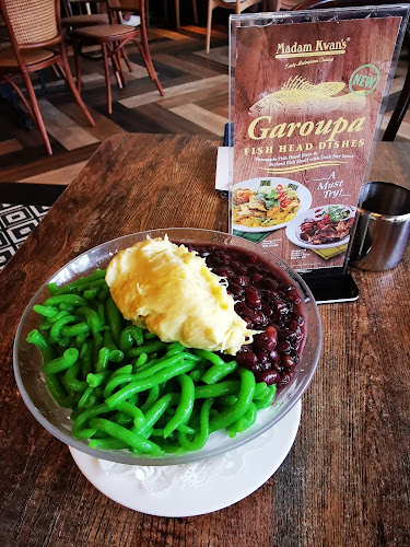 Opinii despre Madam Kwan’s Imago Mall, Sabah în Kota Kinabalu - Gastronomi dan perhotelan