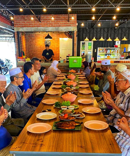 Opinii despre Manbai Ikan Bakar Alor Setar în Alor Setar - Gastronomi dan perhotelan