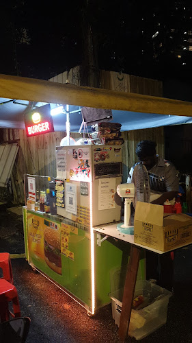 Opinii despre Burger Mayang în Kuala Lumpur - Gastronomi dan perhotelan